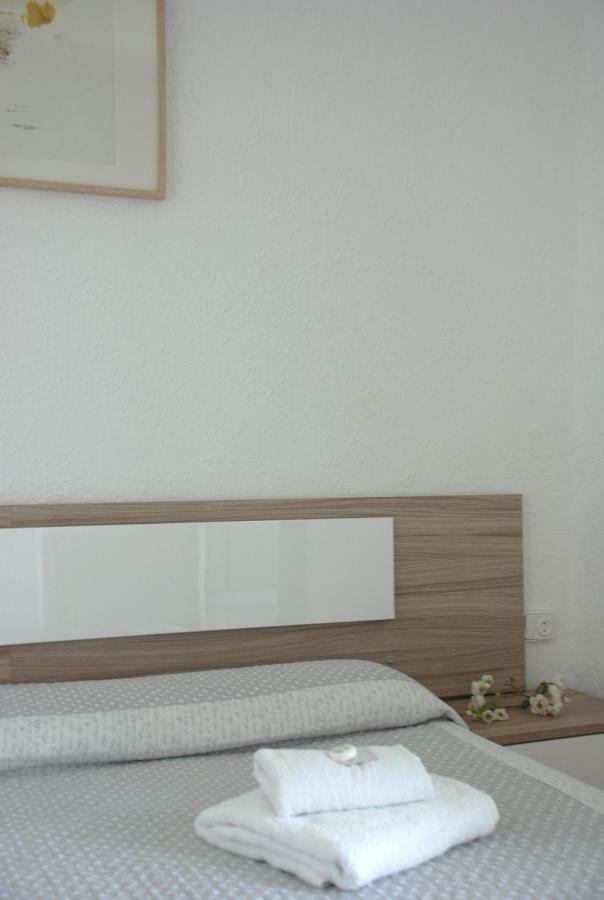 הונדאריבה Hostal Zaragoza מראה חיצוני תמונה