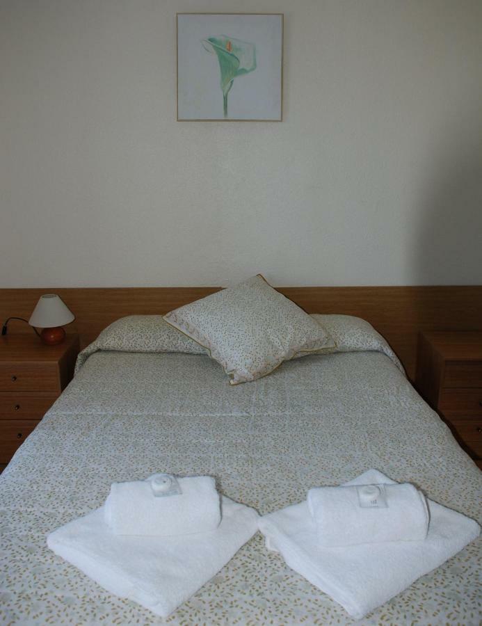 הונדאריבה Hostal Zaragoza מראה חיצוני תמונה